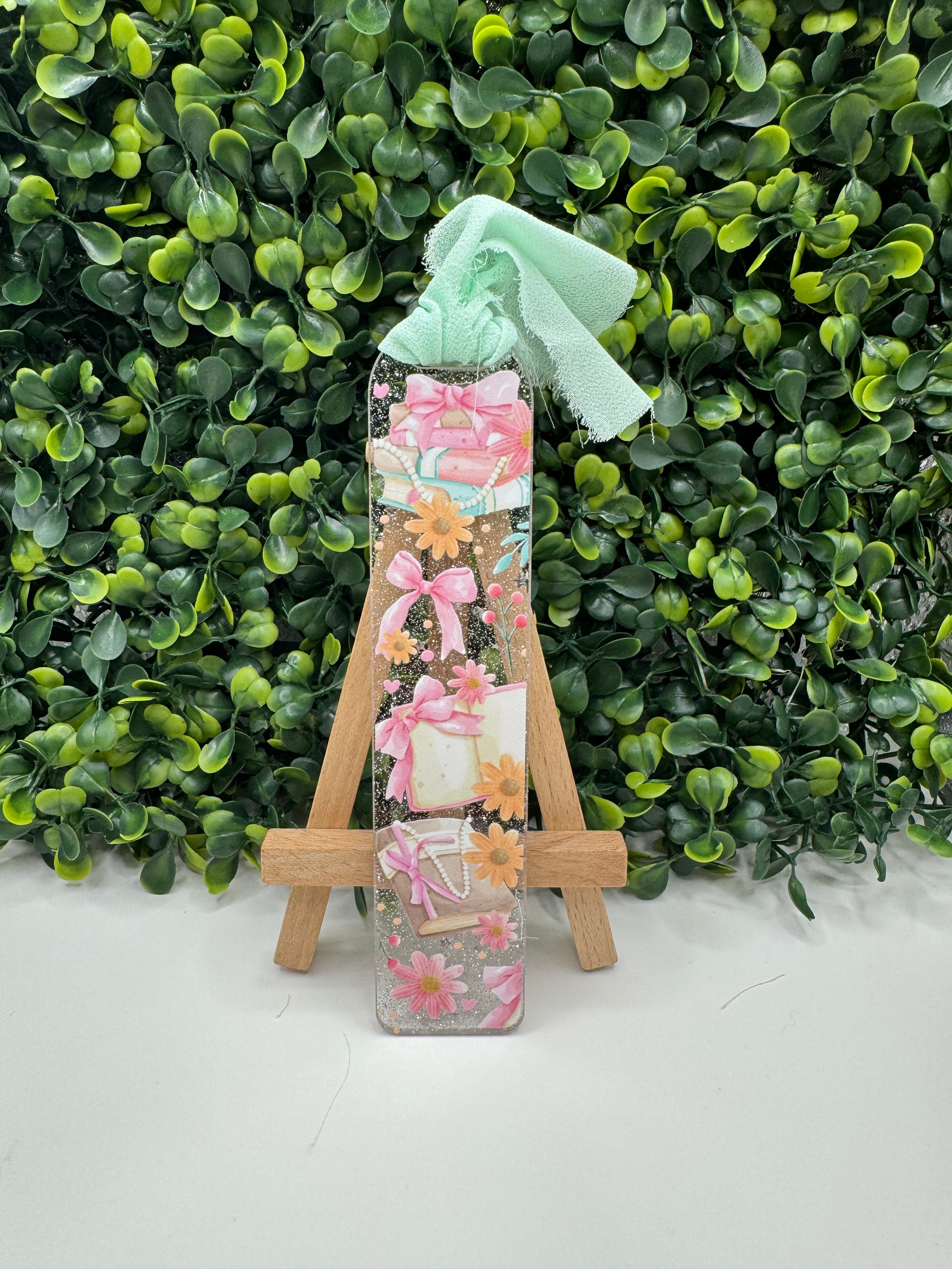 Romantic Bow & Reading Time Bookmark